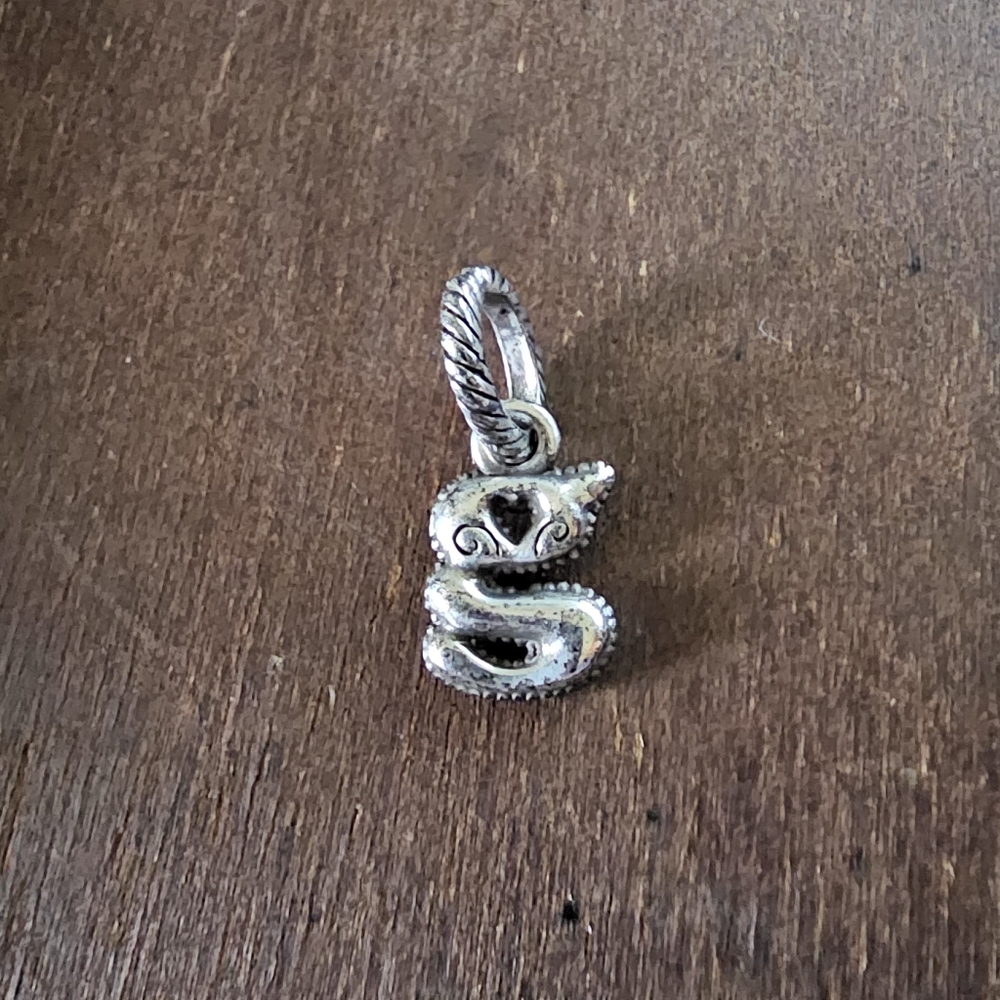 BRIGHTON Initial “g” Charm